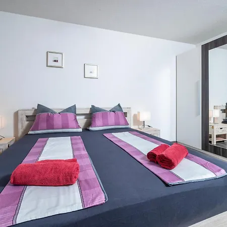Διαμέρισμα Cozy In Vodnjan With Kitchen