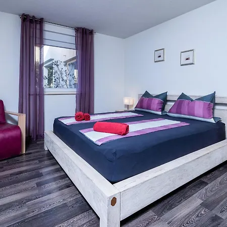 Cozy In Vodnjan With Kitchen Διαμέρισμα Mednjan