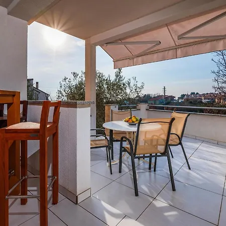 Διαμέρισμα Cozy In Vodnjan With Kitchen Mednjan